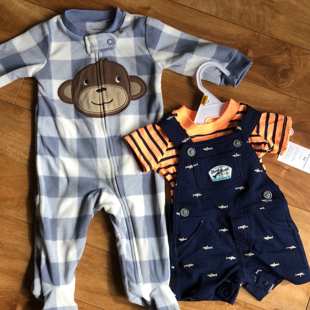 NWT Carter’s lot: tshirt and short-all’s & sleeper